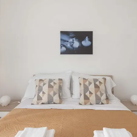 Apartman Loverhome 1 *