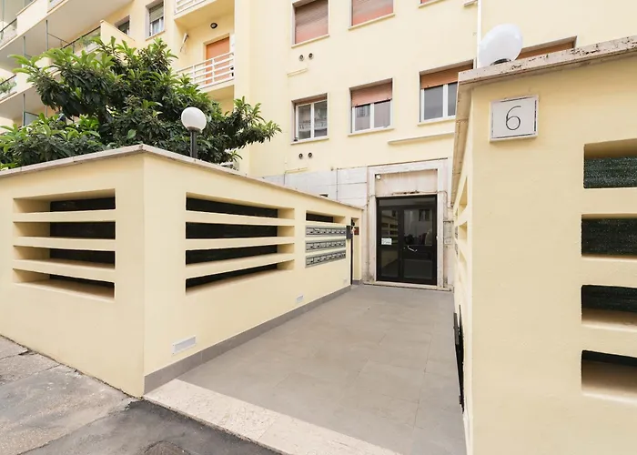 Apartment Loverhome 1