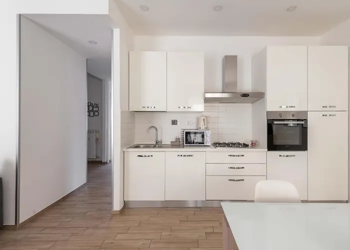 Apartment Loverhome 1